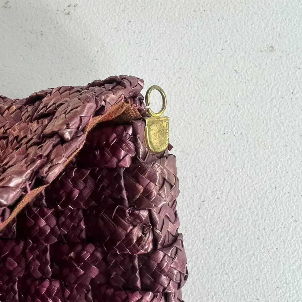 Vintage Burgundy Woven Wicker Straw Crossbody Clutch Purse Missing Strap